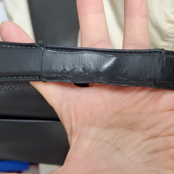 Authentic Louis Vuitton large black briefcase in terrific condition - Picture 8 of 9